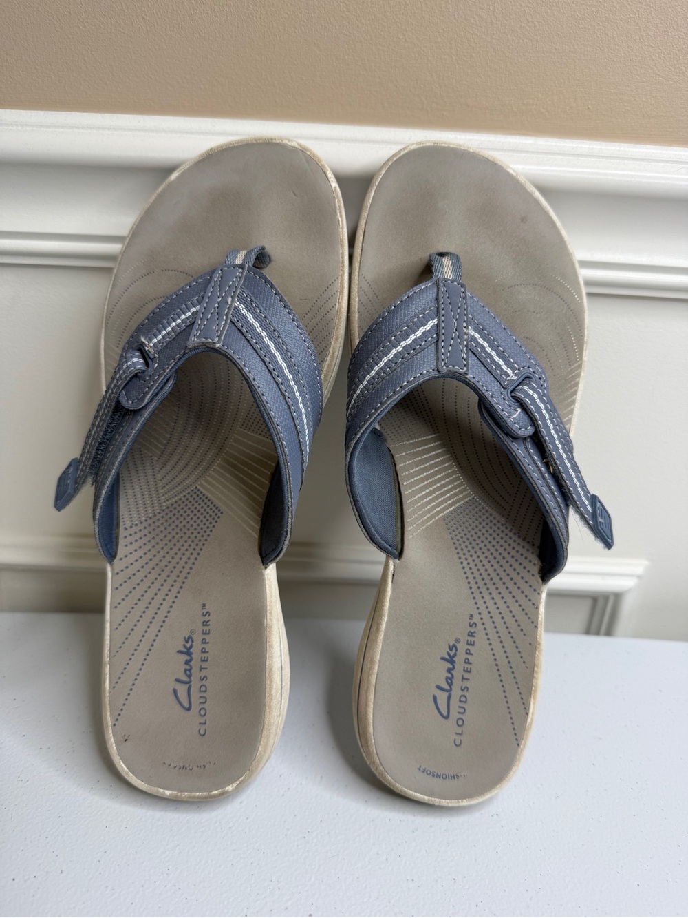 Women's Clarks Cloudsteppers Black Comfort Flip Flop Sandals, sz 9